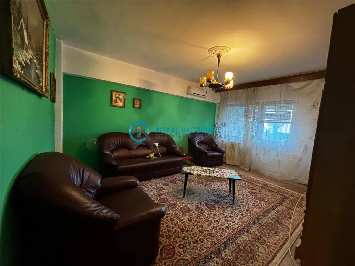 Apartament 3 camere Ploiești - poza 1