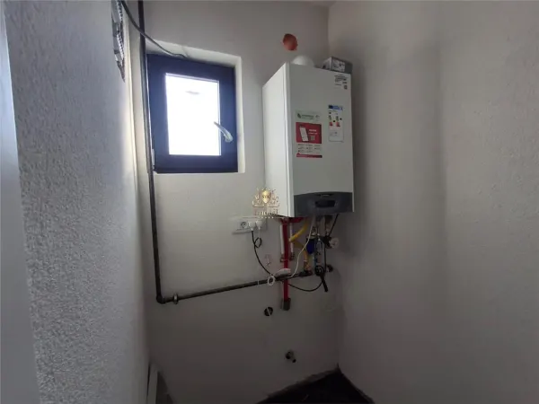 Casă 4 camere Iași - poza 9