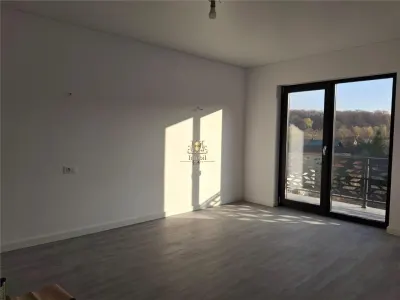 Casă 4 camere Iași - poza 10