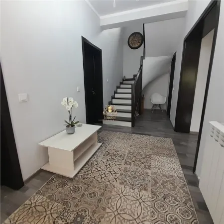 Casă 5 camere Iași - poza 2