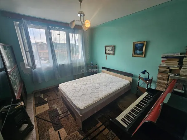 Apartament 2 camere Reșița - poza 3