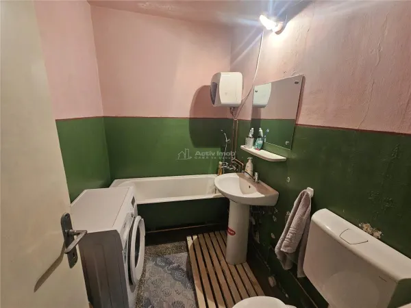 Apartament 2 camere Reșița - poza 8