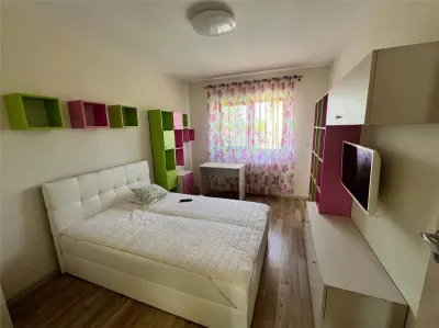 Casă 4 camere Moșnița Nouă - poza 8