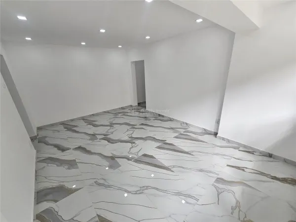 Apartament 2 camere Reșița - poza 2