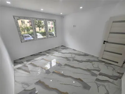 Apartament 2 camere Reșița - poza 14