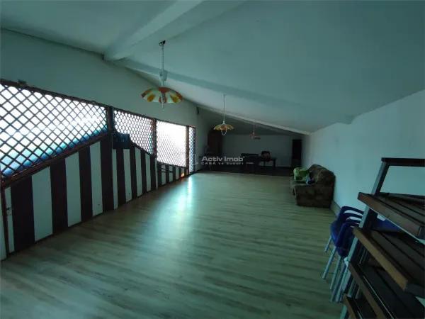 Casă 10 camere București - poza 13