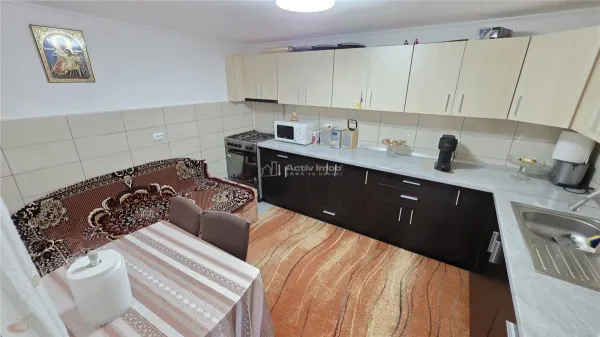 Casă 7 camere Racasdia - poza 4