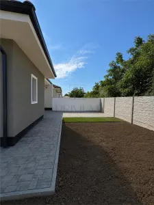 Casă 4 camere Moșnița Nouă - poza 2