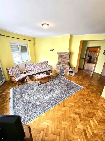 Casă 9 camere Satu Mare - poza 2
