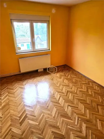 Casă 9 camere Satu Mare - poza 11