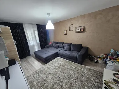 Apartament 3 camere Reșița - poza 2