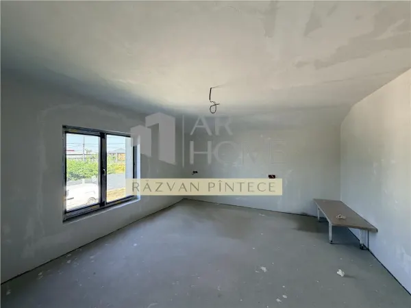 Casă 4 camere Ploiești - poza 12