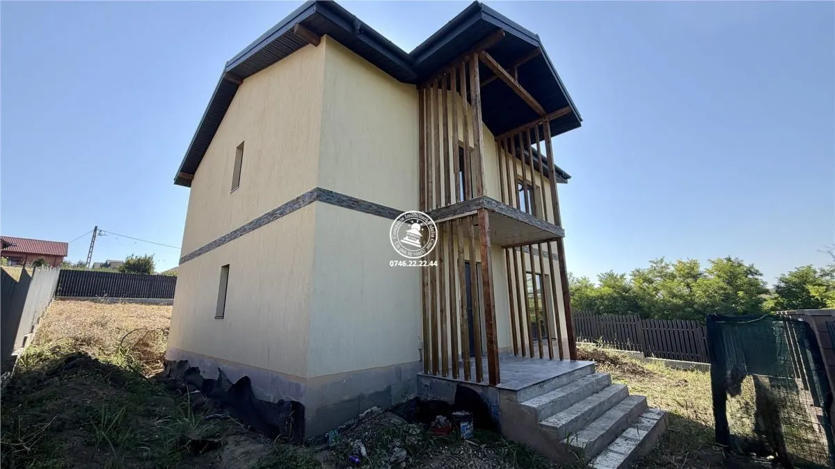 Casă 4 camere Popricani - poza 1