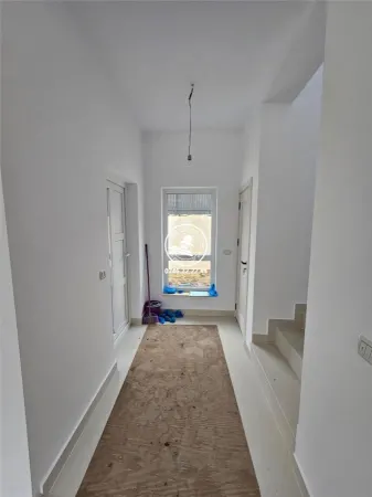 Casă 4 camere Iași - poza 2