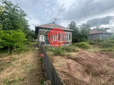 Casă 4 camere Plopul - poza 2