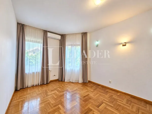 Casă 8 camere București - poza 7