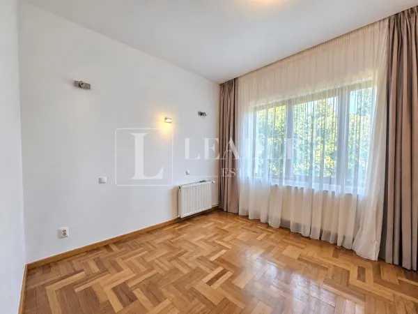 Casă 8 camere București - poza 10