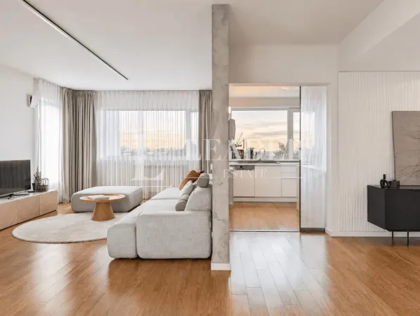 Apartament 3 camere București - poza 1