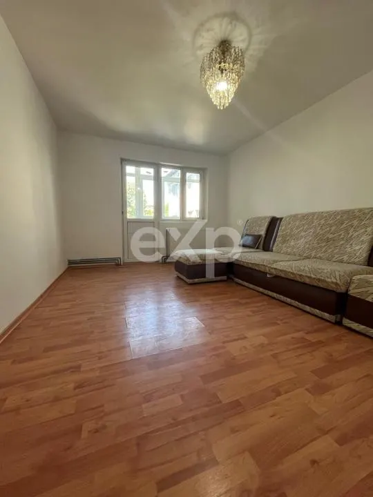 Apartament 2 camere Găești - poza 1
