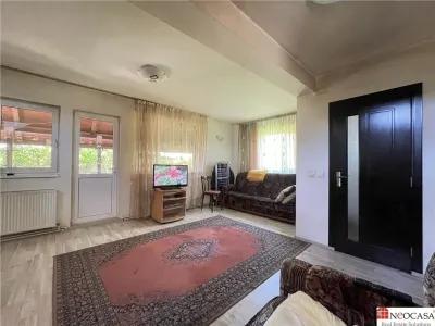 Casă 4 camere Moara Domneasca - poza 2