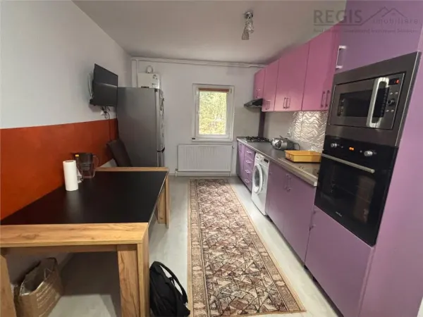 Apartament 3 camere Brașov - poza 1