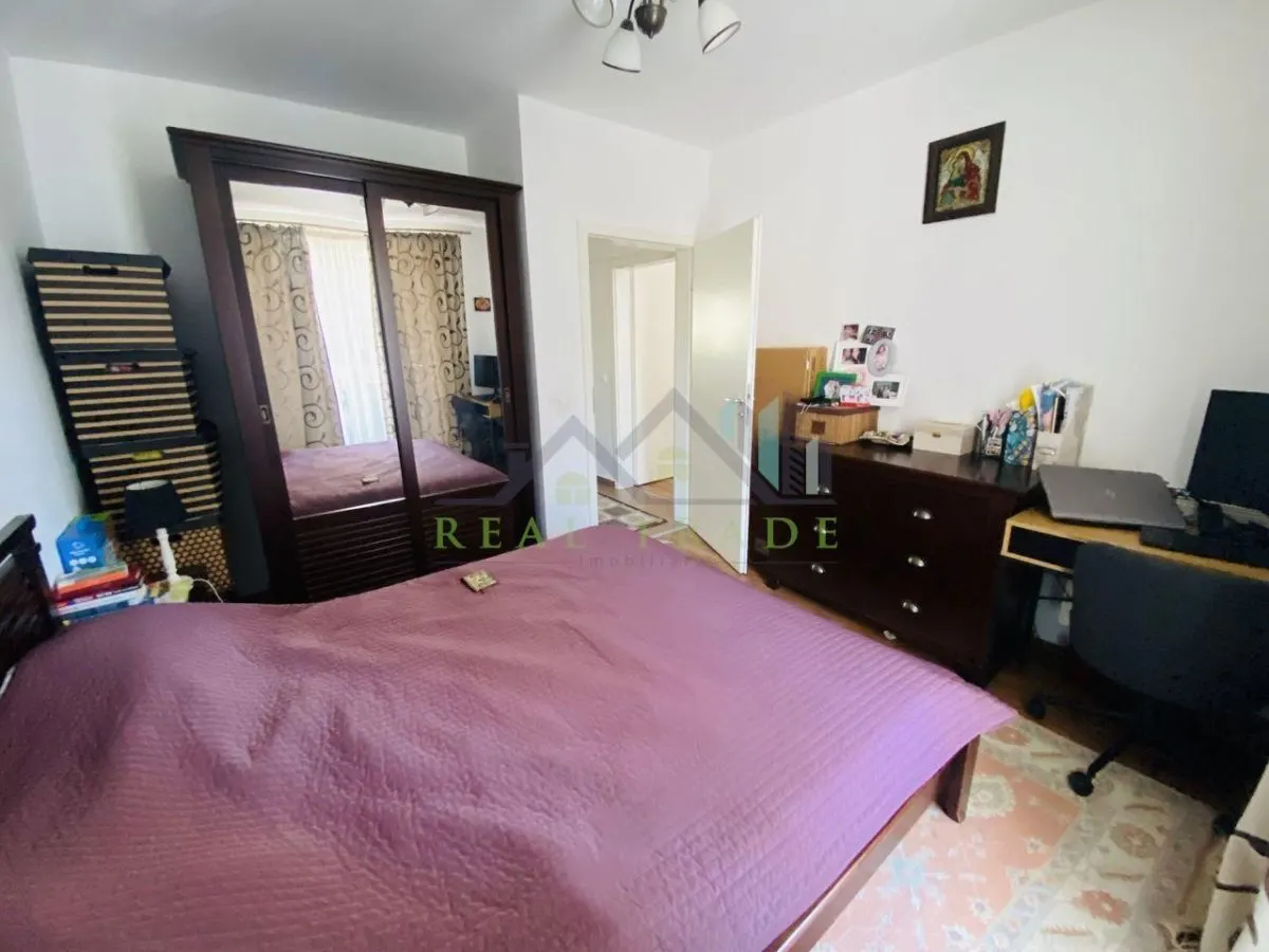 Apartament 3 camere Brașov - poza 1