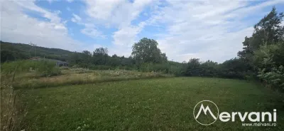 650 mp de liniste, natura si aer curat in Brebu, Prahova - Brebu