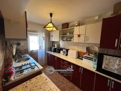 Apartament 3 camere Iași - poza 2