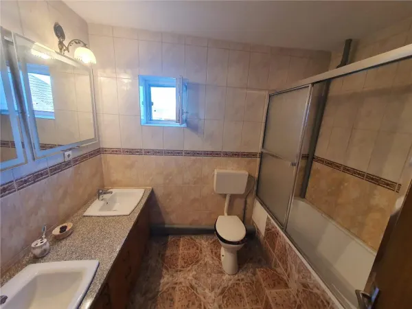 Casă 5 camere Avrig - poza 15
