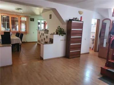 Casă 6 camere Sibiu - poza 12