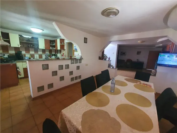 Casă 6 camere Sibiu - poza 8