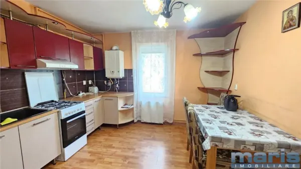 Apartament 4 camere Târgu Mureș - poza 2