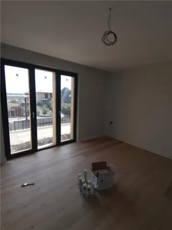 Casă 4 camere Tunari - poza 4
