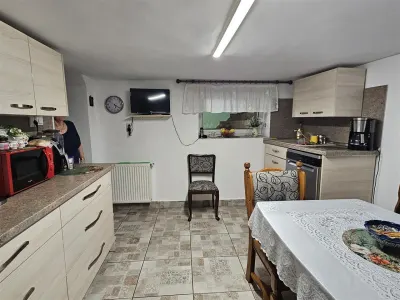 Casă 7 camere Sibiu - poza 12