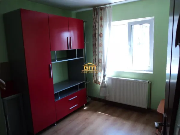 Apartament 3 camere Râmnicu Vâlcea - poza 4