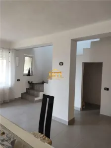 Casă 9 camere Golești - poza 7