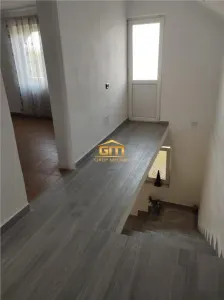Casă 9 camere Golești - poza 10