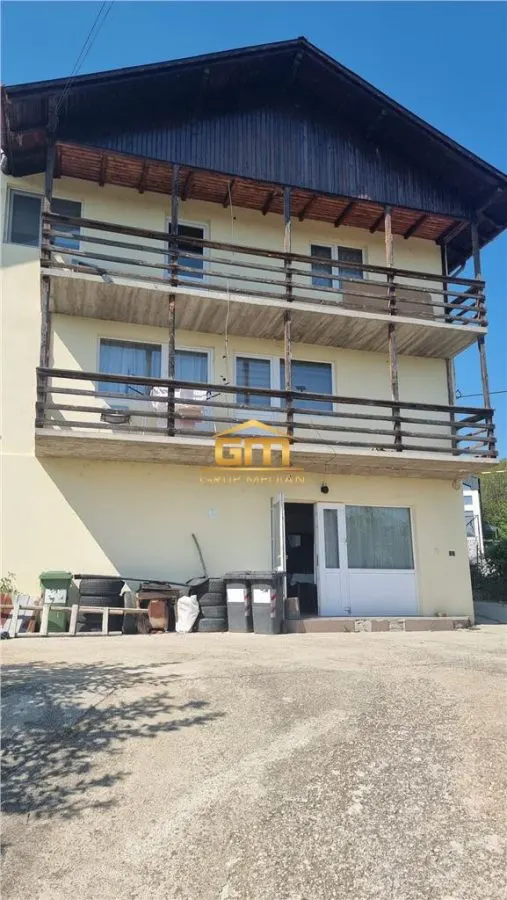 Casă 5 camere Râmnicu Vâlcea - poza 1