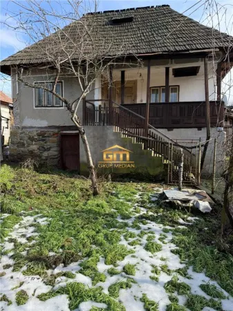 Casă 6 camere Barbatesti - poza 2
