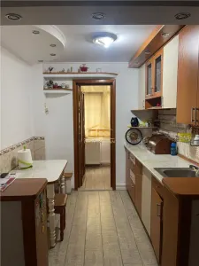 Apartament 3 camere Râmnicu Vâlcea - poza 8