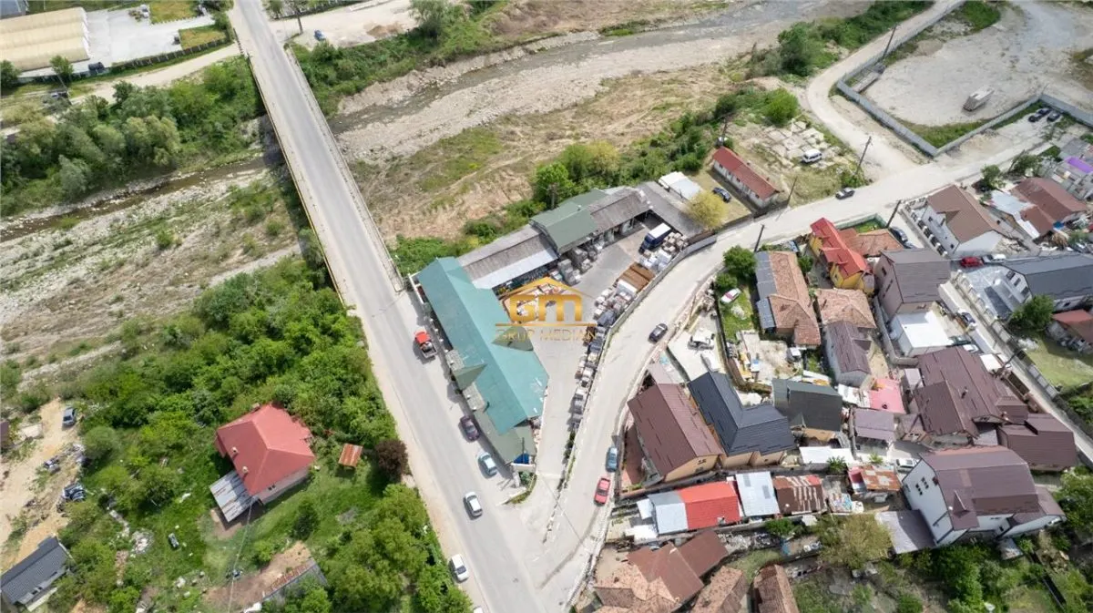 Spațiu comercial Călimănești - poza 1