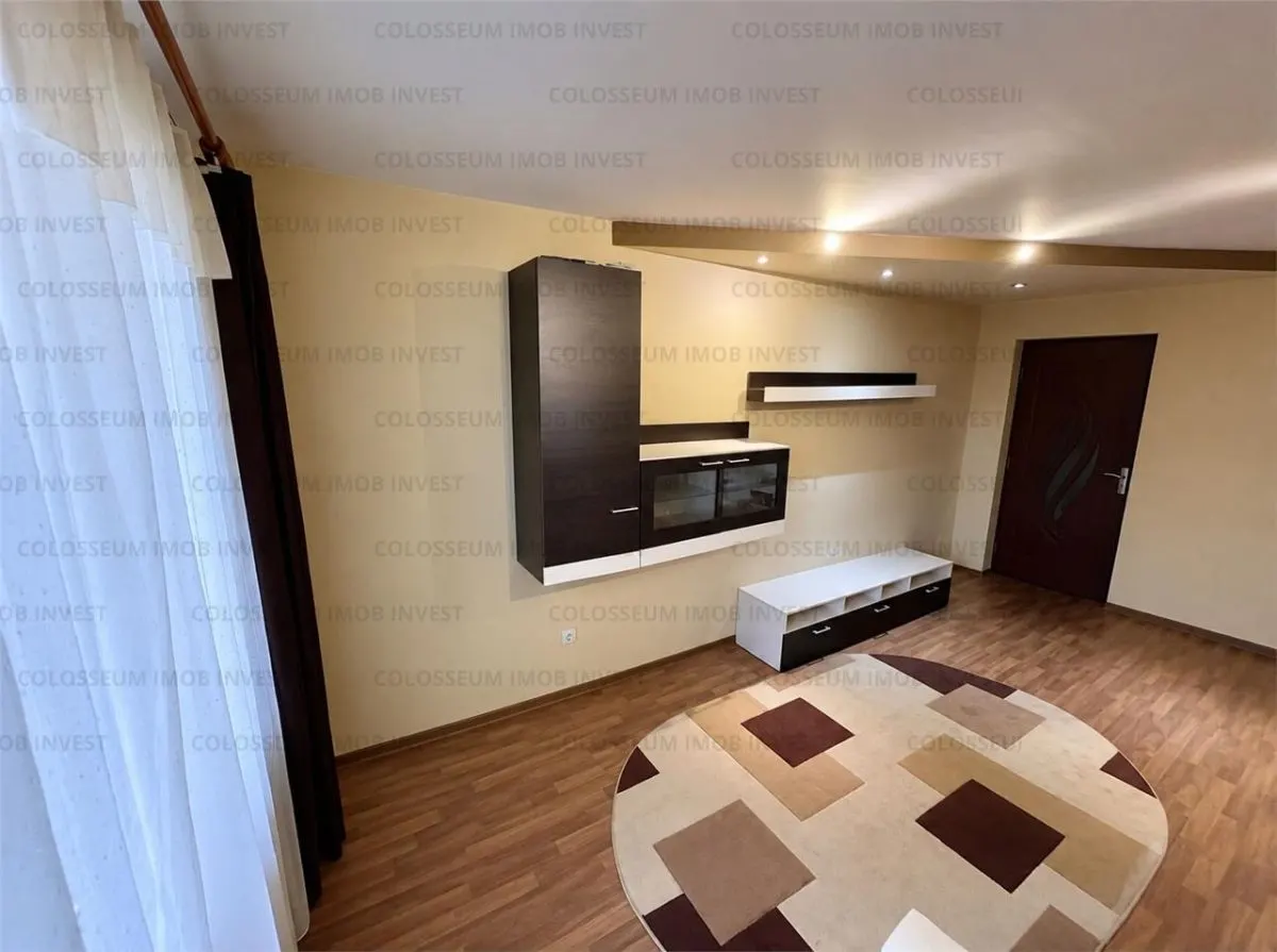 Apartament 3 camere Brașov - poza 1