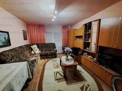 Apartament 3 camere Brașov - poza 1