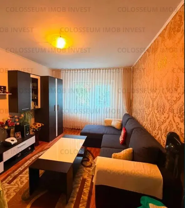 Apartament 3 camere Brașov - poza 1