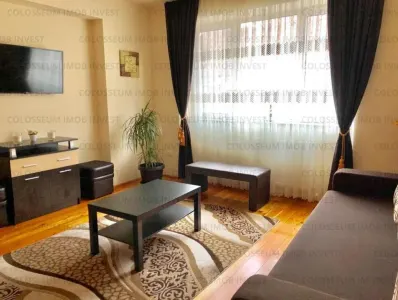 Apartament 3 camere Brașov - poza 1
