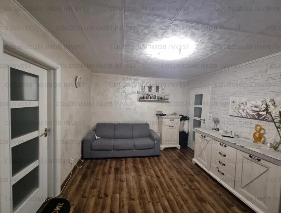 Apartament 3 camere Brașov - poza 1