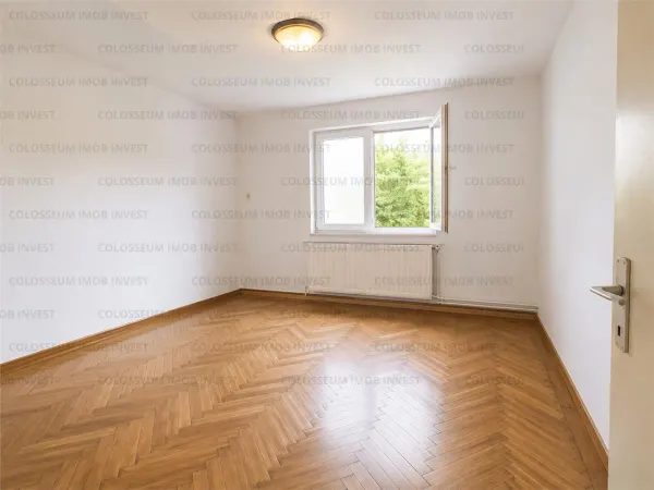 Apartament 3 camere Brașov - poza 2