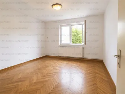 Apartament 3 camere Brașov - poza 2