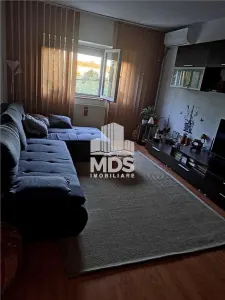 Decomandat cu 2 bai si 2 balcoane etajul 2 - Timisoara