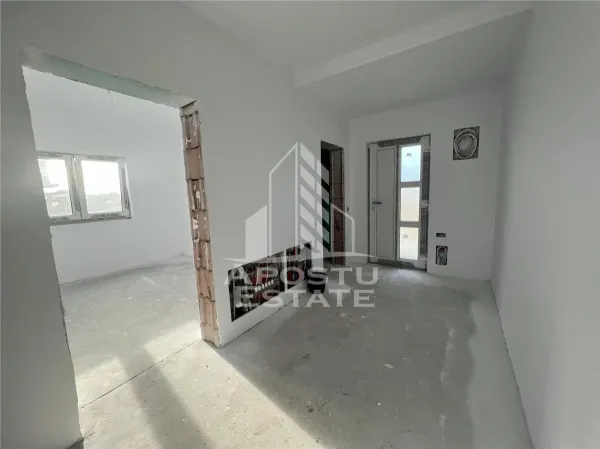 Casă 4 camere Moșnița Nouă - poza 2